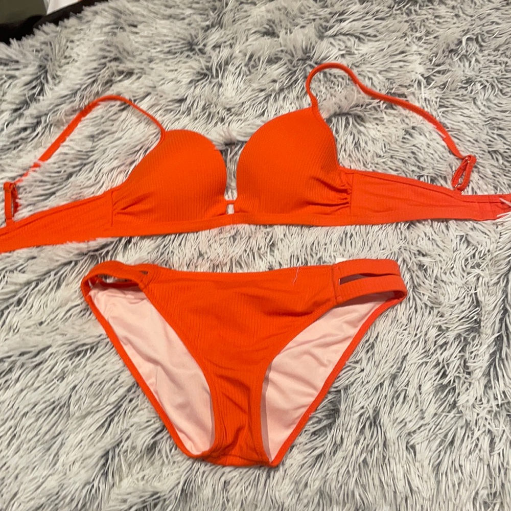 Coral bikini set